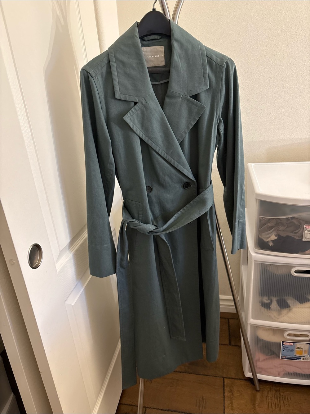 Everlane Dusty Green Double-Breasted Trench Coat with Belt - Picture 3 of 12